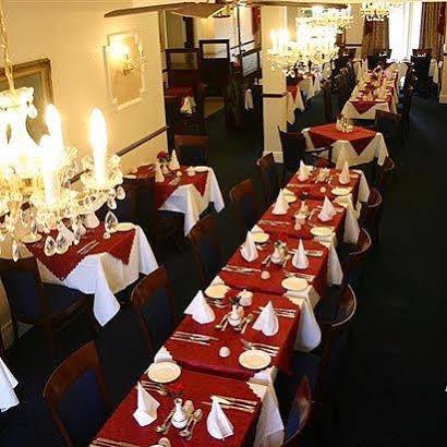 Courtlands Hotel AEGON International Zewnętrze zdjęcie