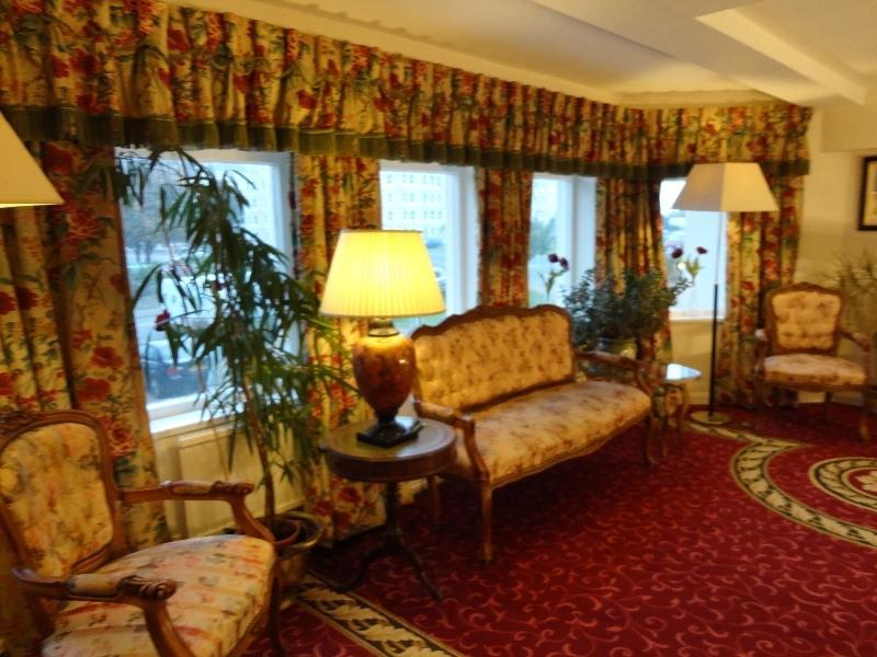 Courtlands Hotel AEGON International Zewnętrze zdjęcie